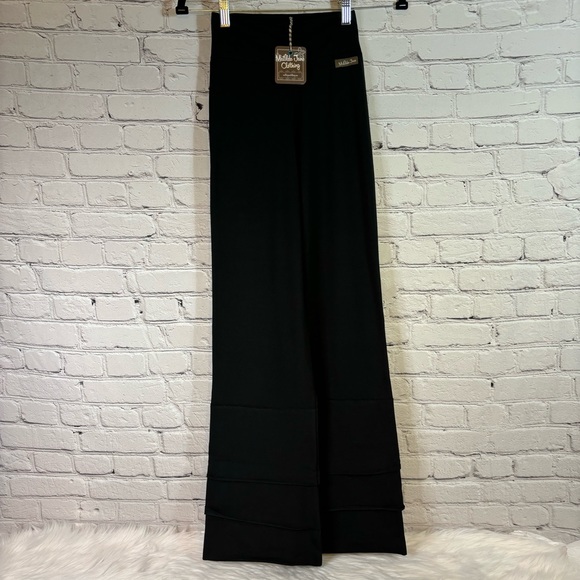 NWT Matilda Jane Black Finns Stretchy Pants - Picture 6 of 6